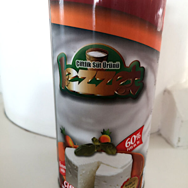 Lezzet Feta Cheese 60 Fat Cow 800gr